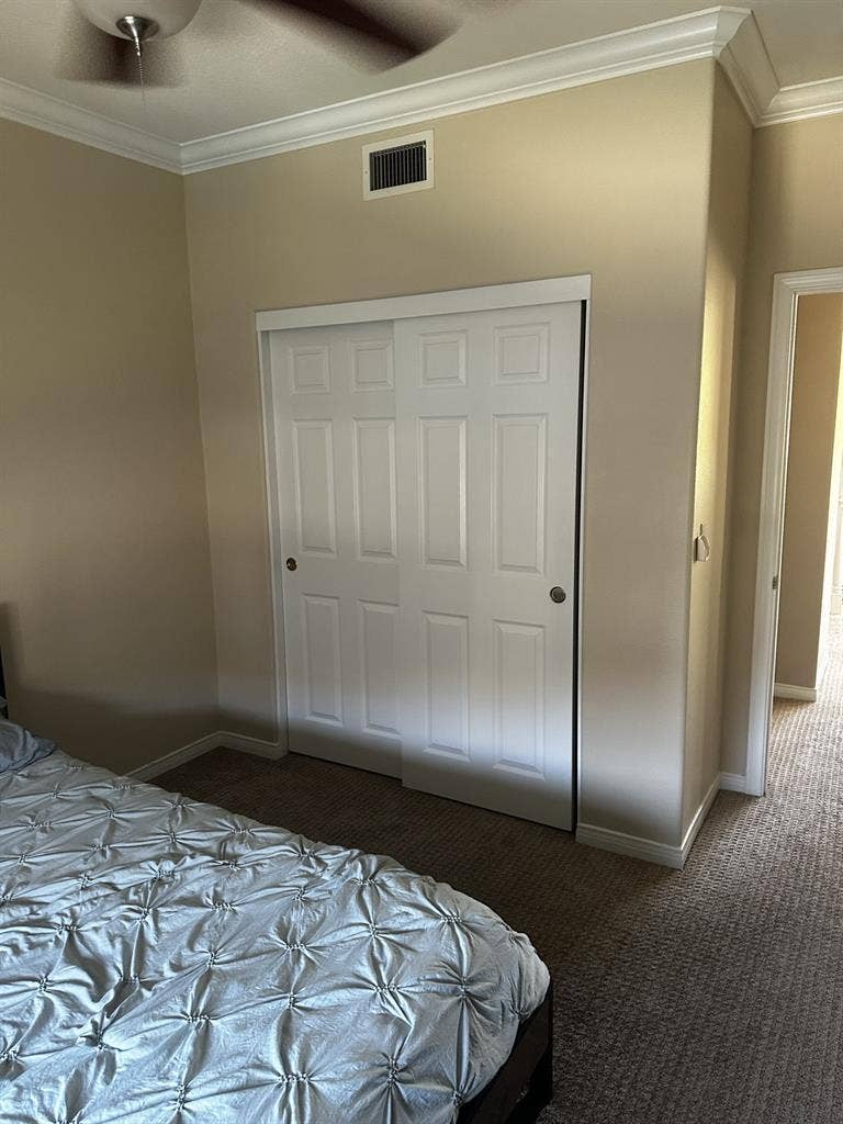 Single bedroom for rent