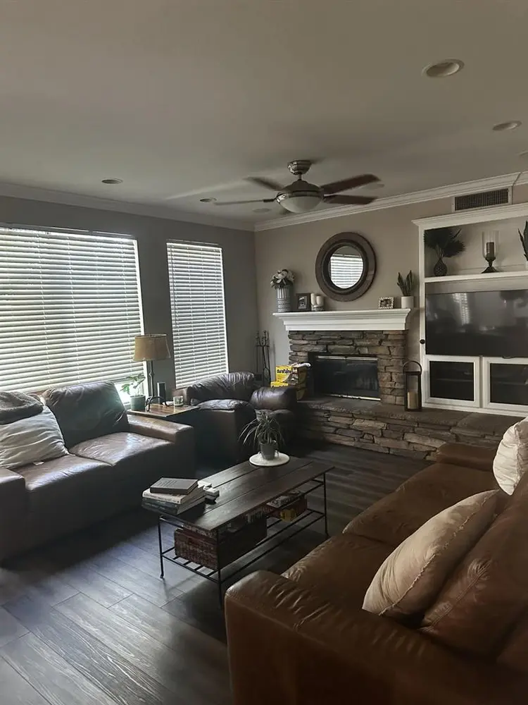 Single bedroom for rent