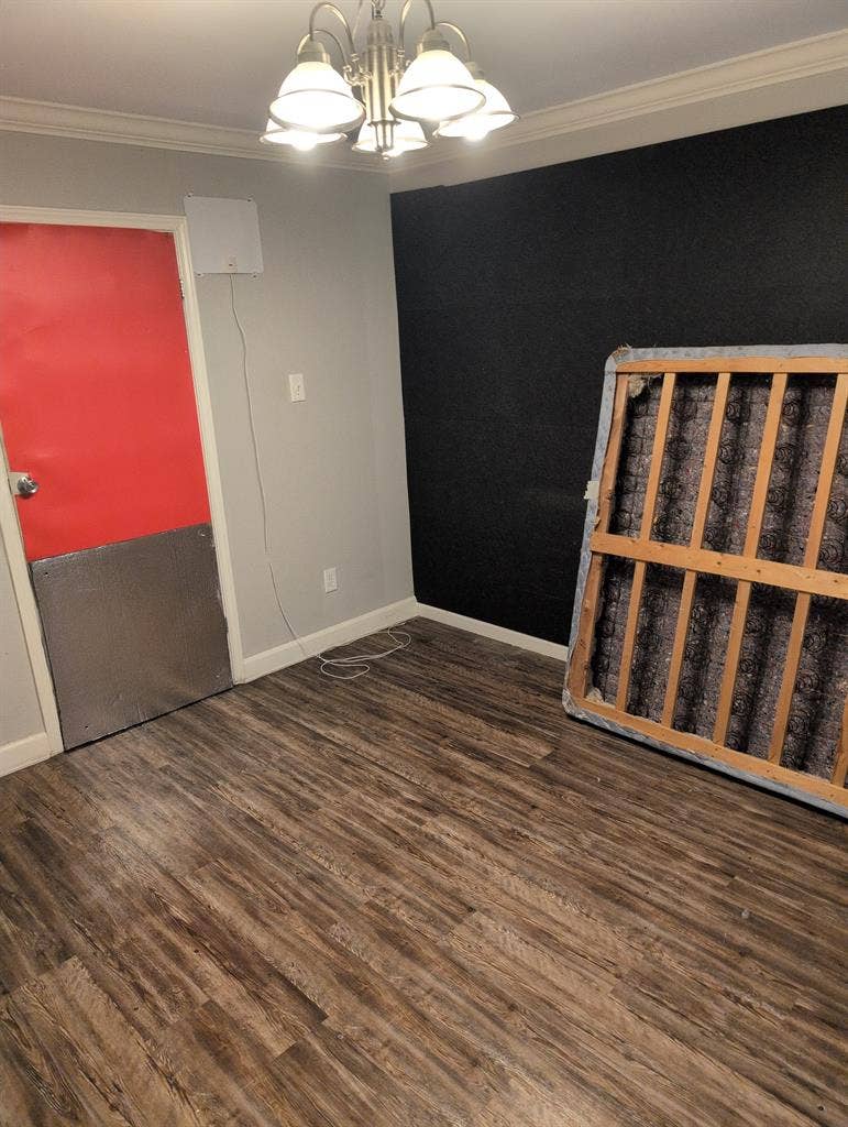 2 Roms for rent!