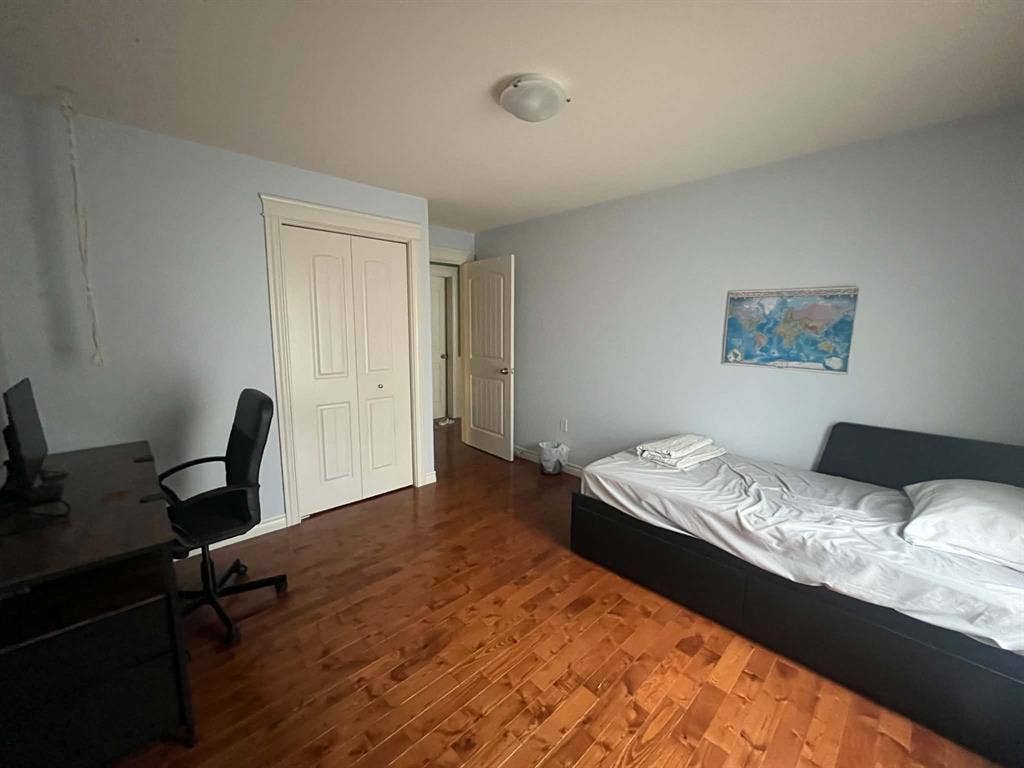 Furnished Room for Rent