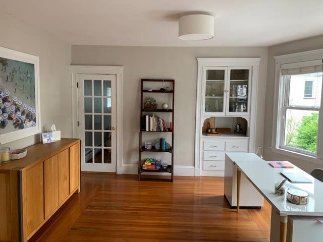 Charming place looking for roommate