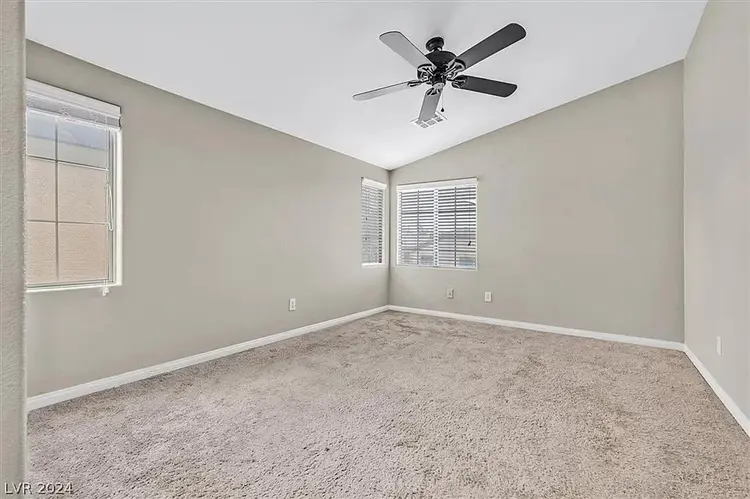 Private master bedroom