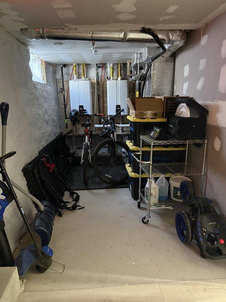 Room within 2b/2b - Cambridge