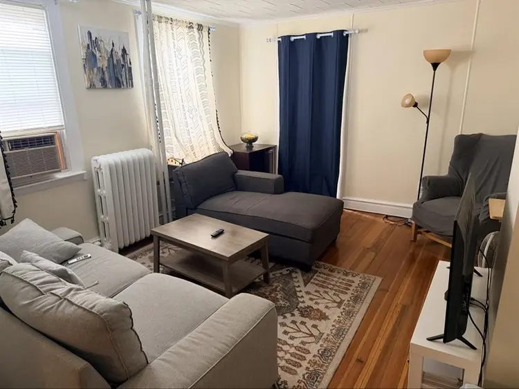 Furnished room in East Cambridge