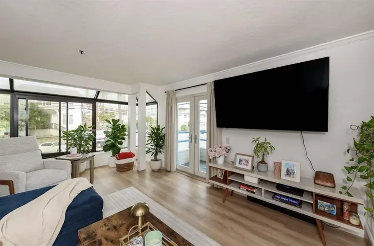 Room in Bankers Hilll