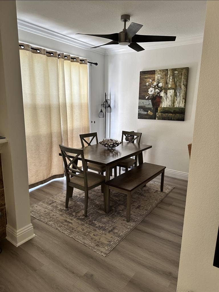 Townhome to share in Prime Location