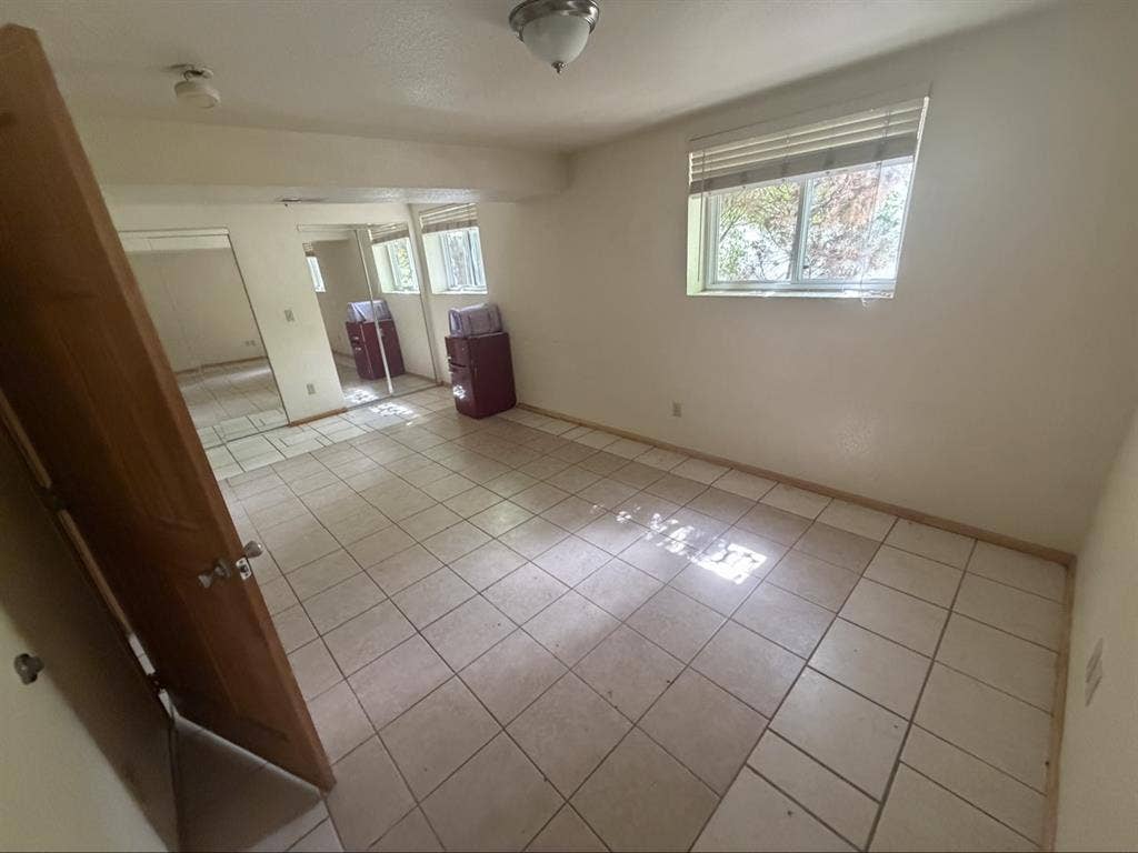 Master bedroom for Rent