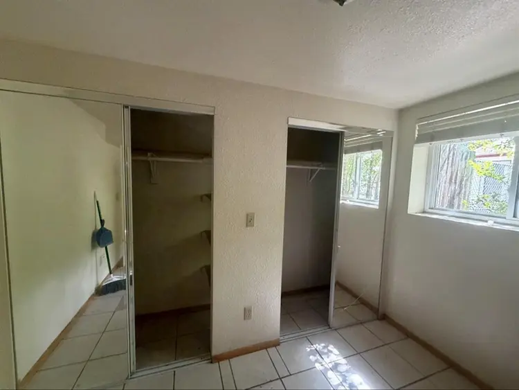 Master bedroom for Rent