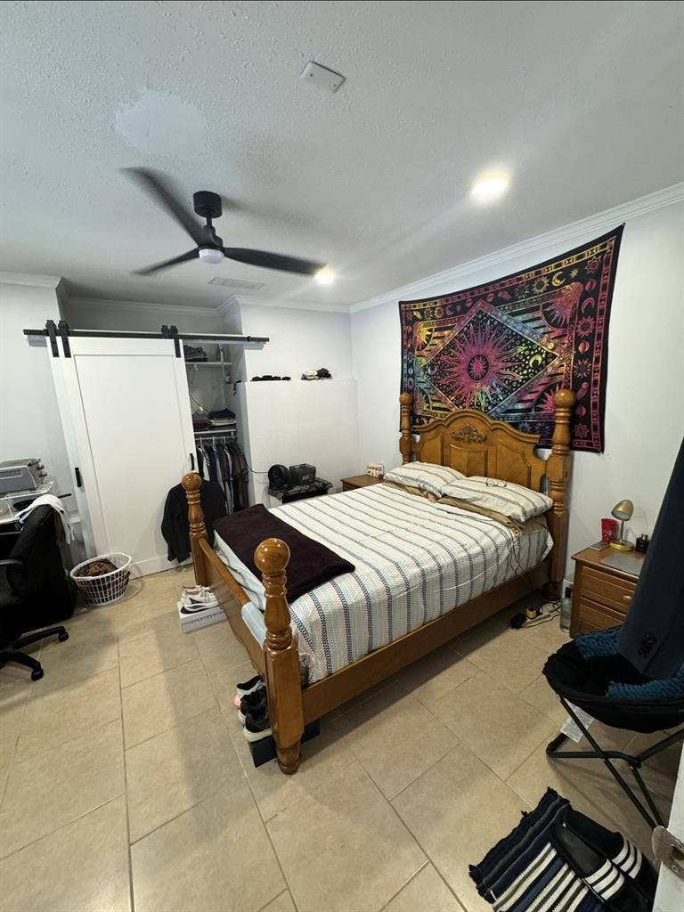 Room in Buford