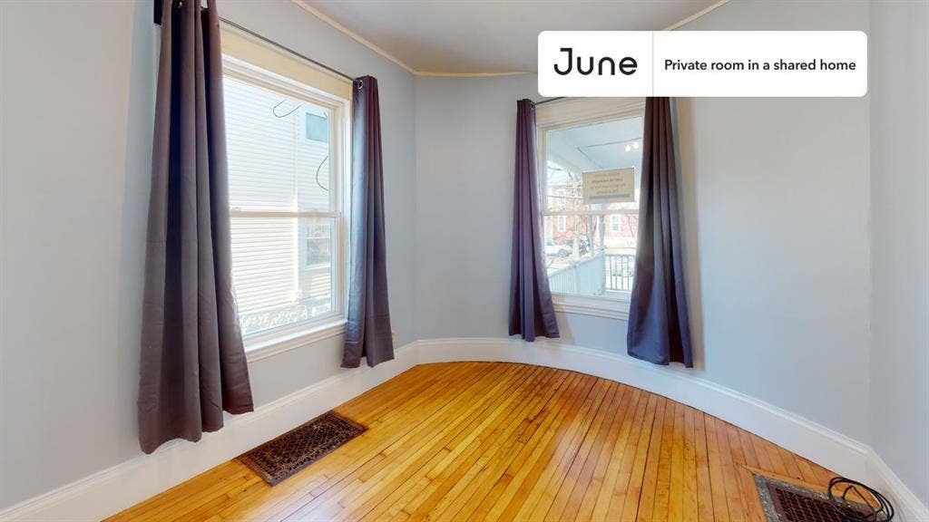 6 BR in Boston