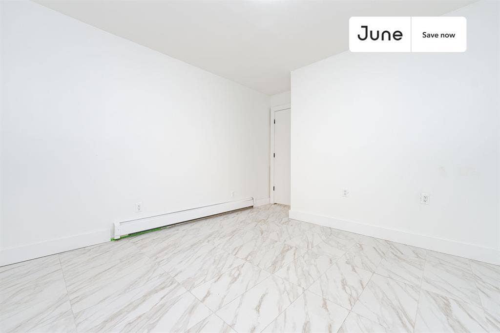 3 BR in New York City