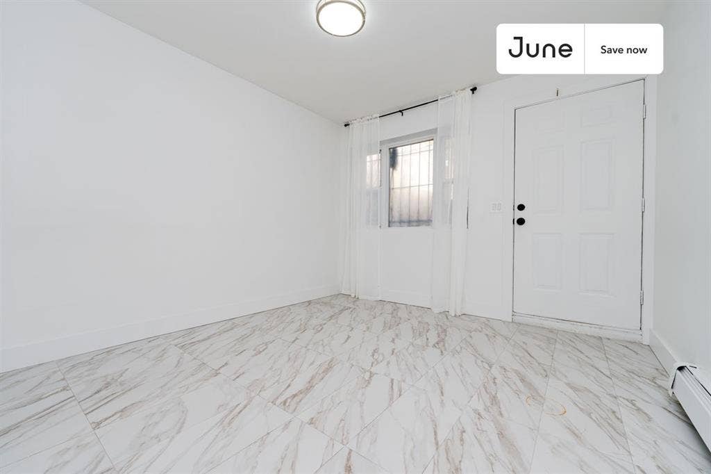 3 BR in New York City