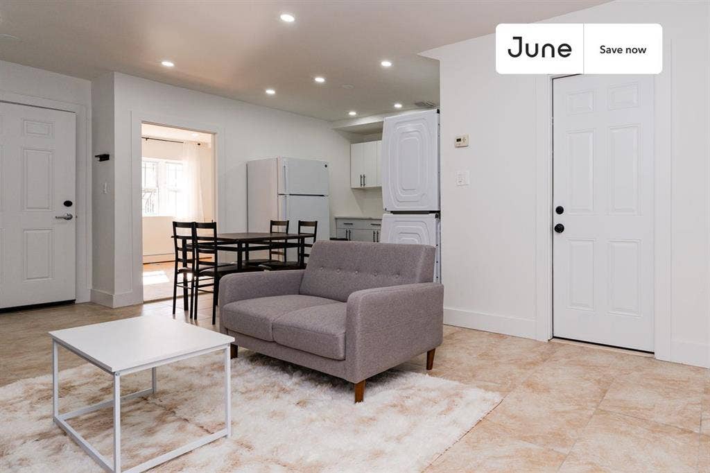 3 BR in New York City