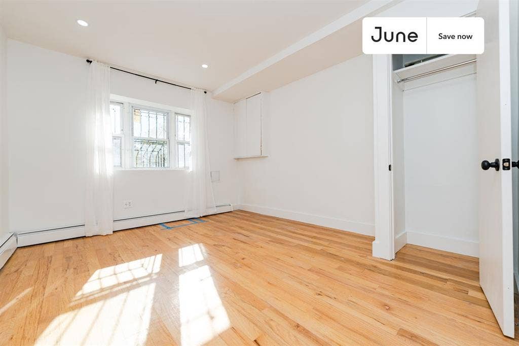 3 BR in New York City