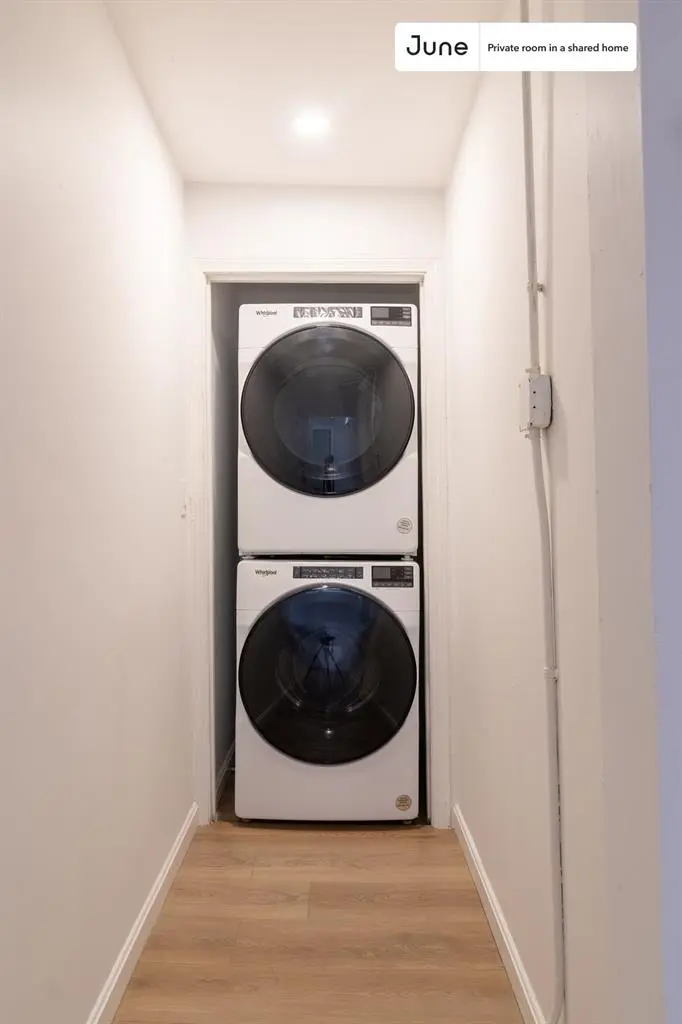 4 BR in Boston