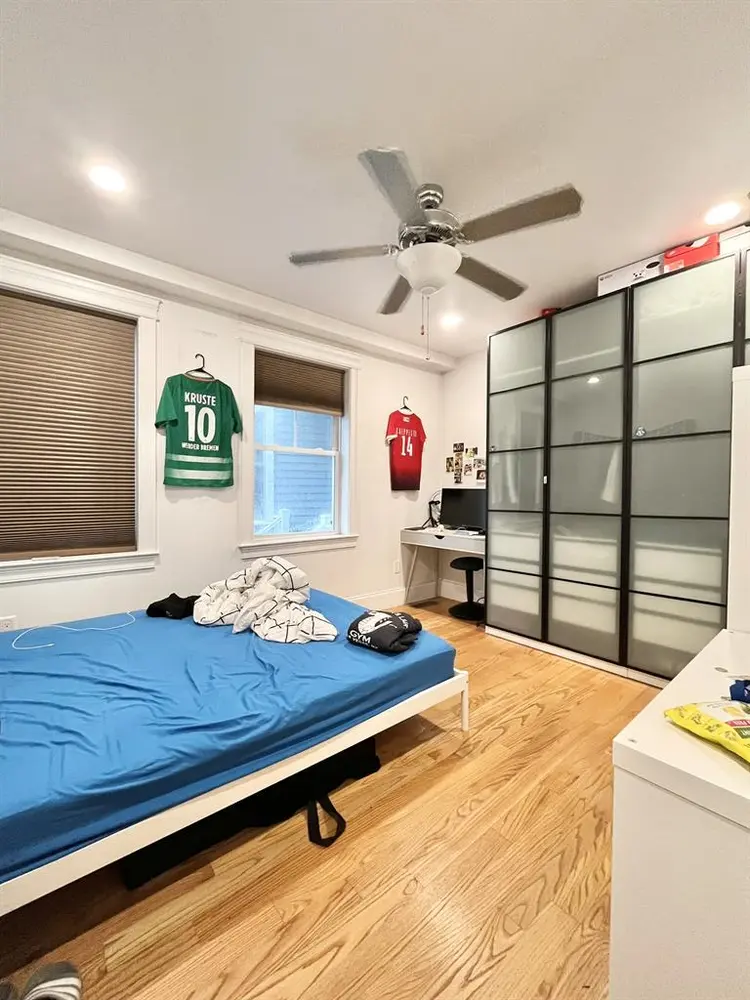 Big, New 5 bed, W/d, A/C, parking