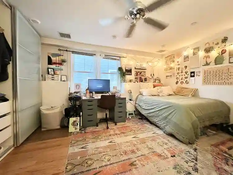 Big, New 5 bed, W/d, A/C, parking
