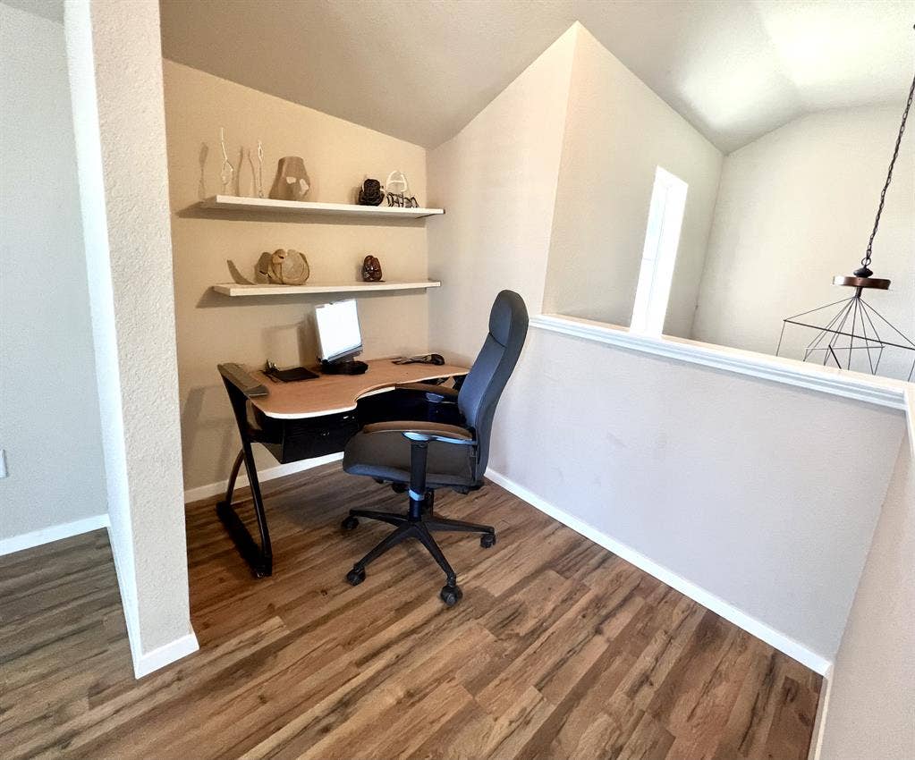 *New*House share! Immediate move in