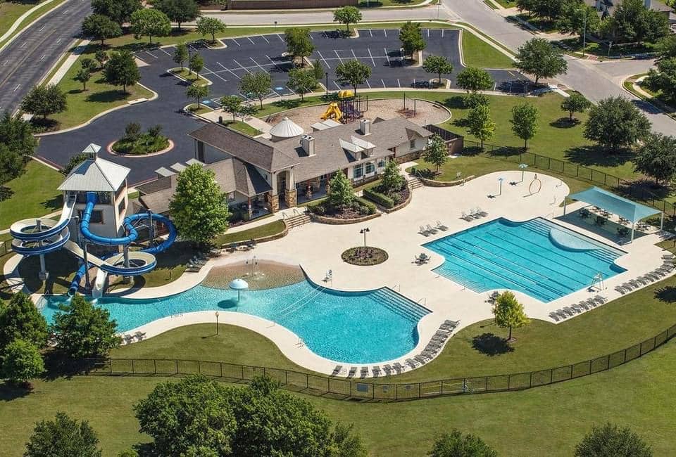 *New*House share! Immediate move in