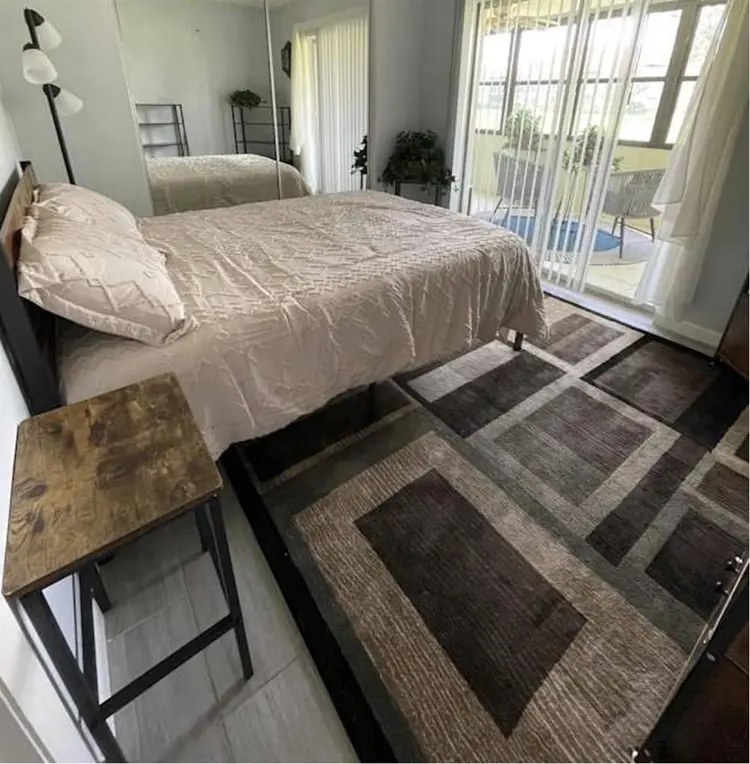 Furnished Private Room/Bath