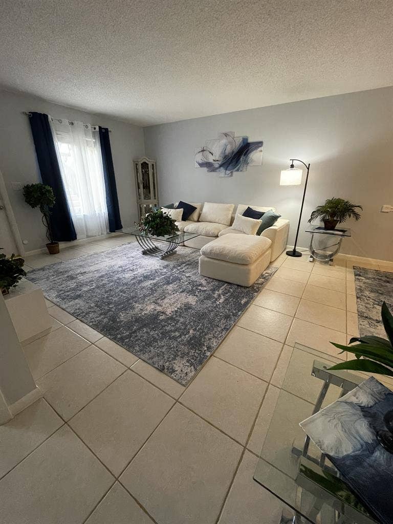 Furnished Private Room/Bath