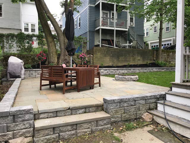 Oak Square needs a roommate