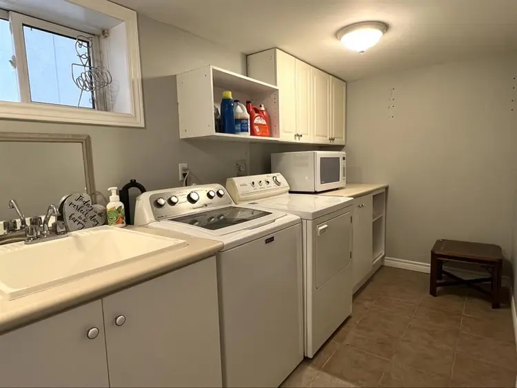 3 separate rooms for rent