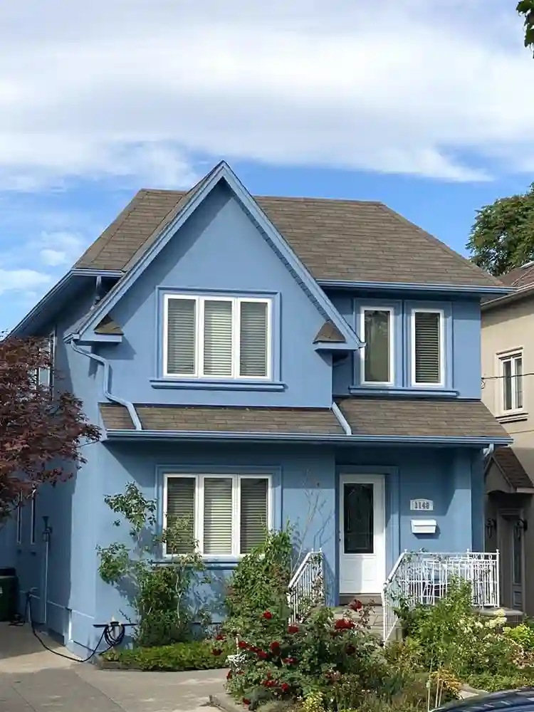 3 separate rooms for rent
