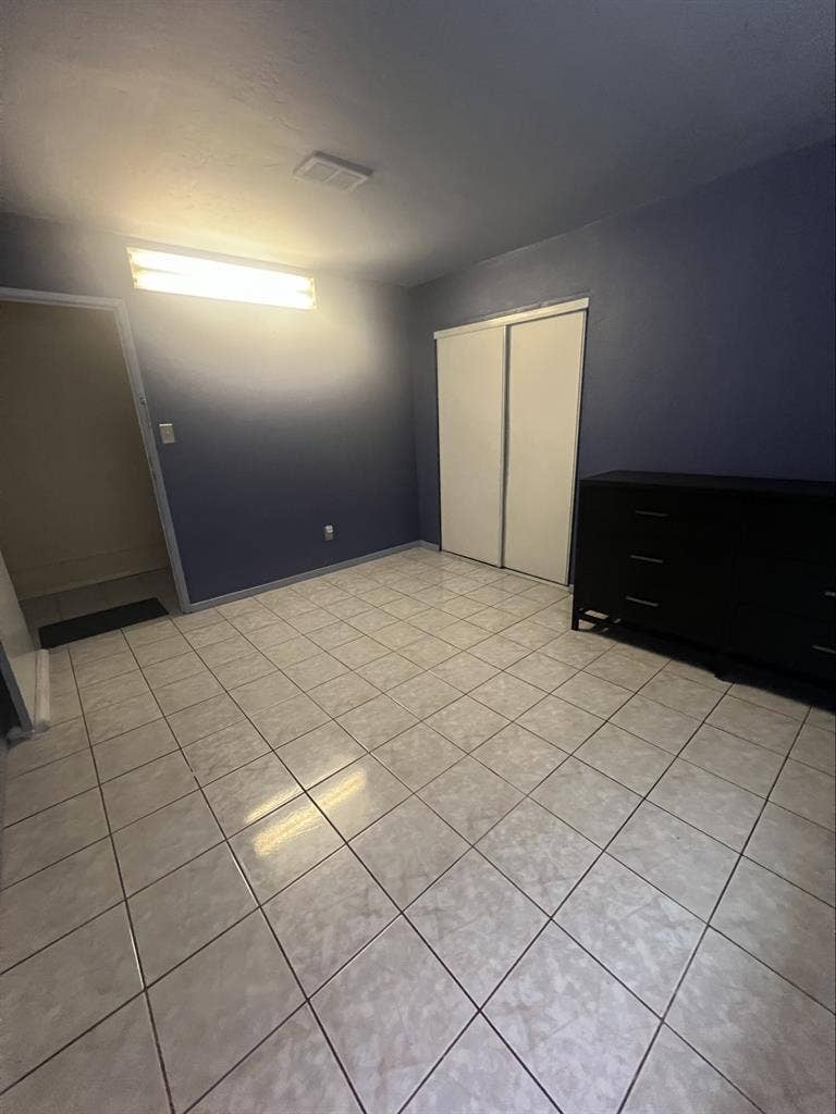 One bedroom for rent