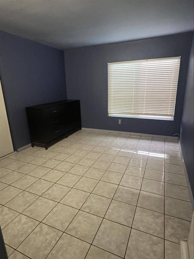 One bedroom for rent