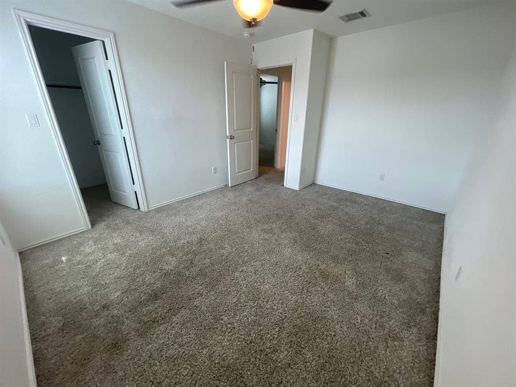 5 BR in Leander