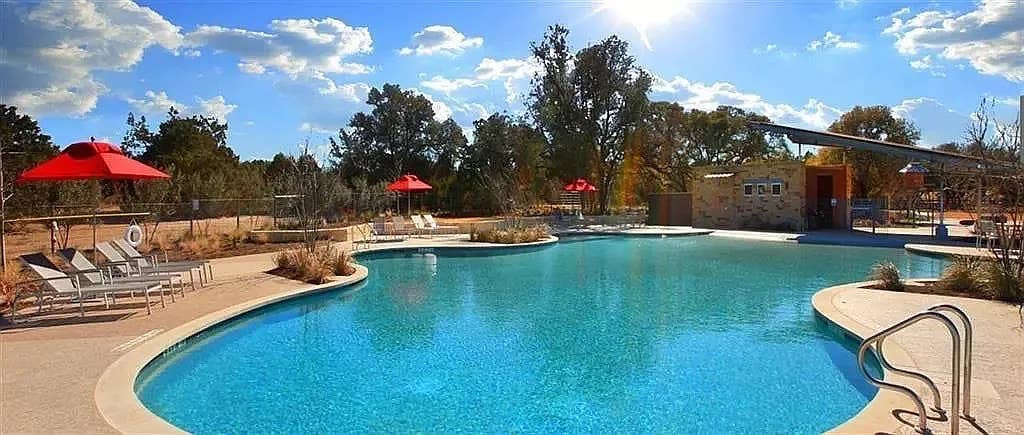 5 BR in Leander