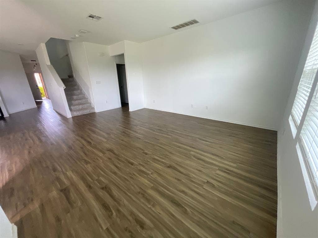 5 BR in Leander