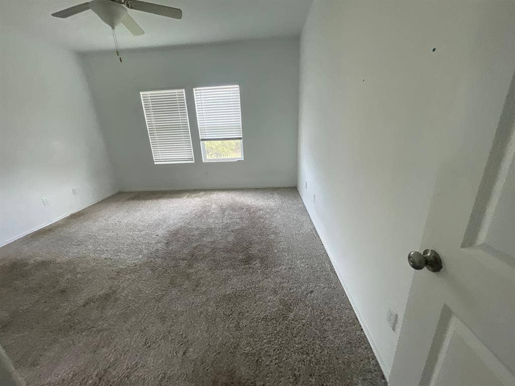 5 BR in Leander