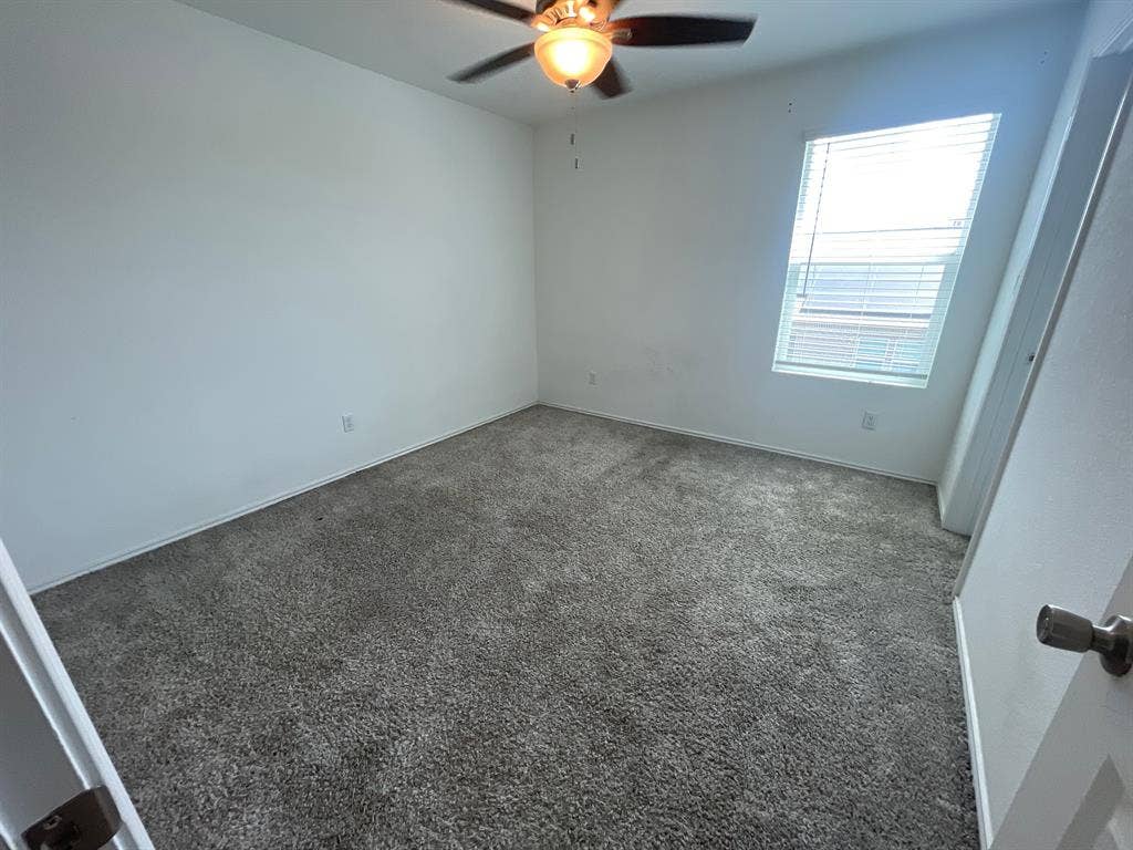 5 BR in Leander