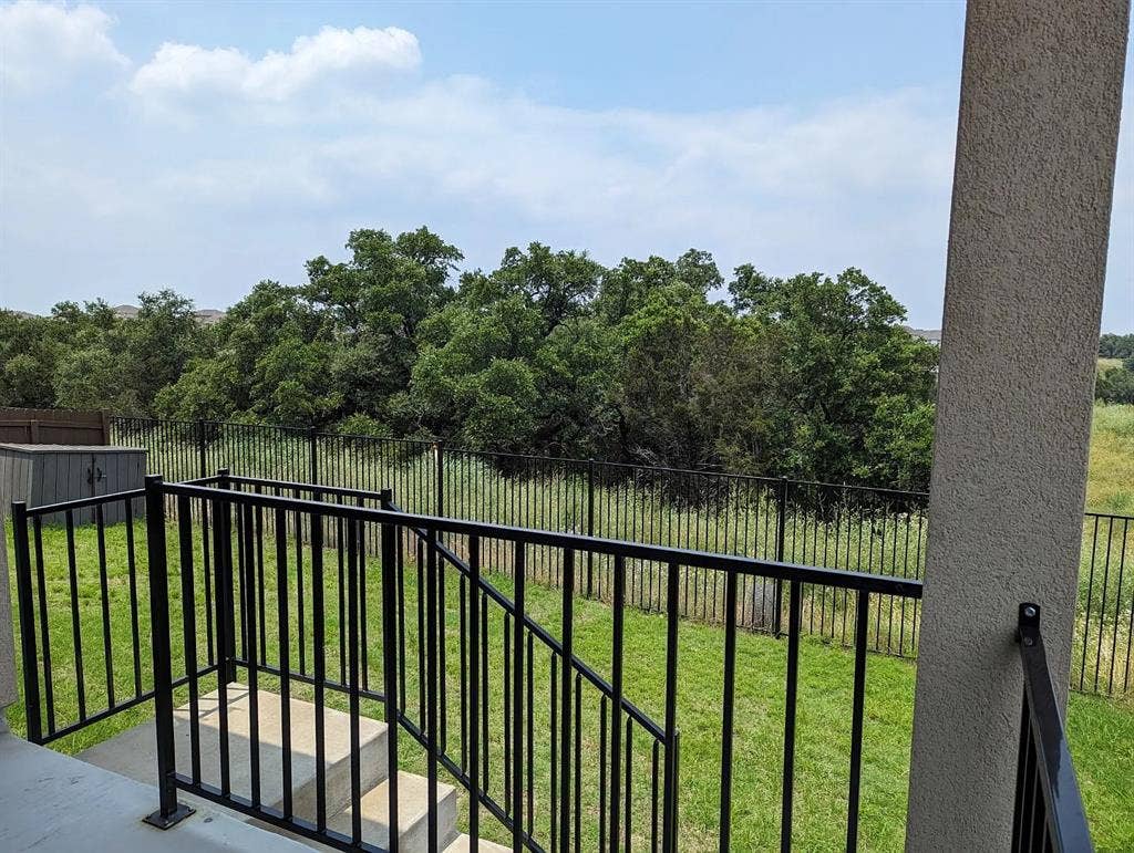 5 BR in Leander