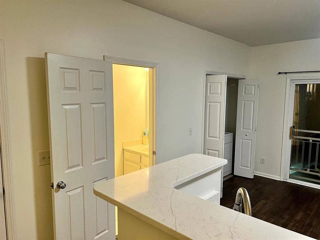 2 BR in Charlotte