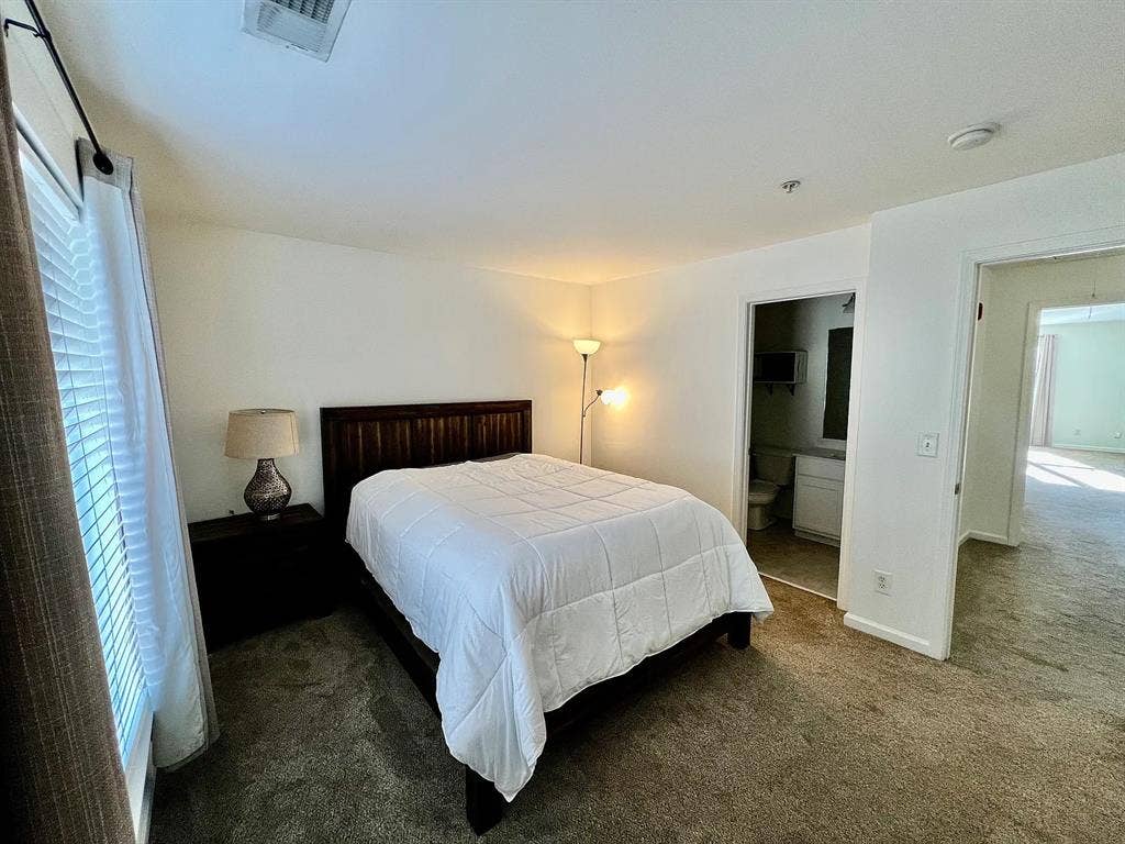 2 BR in Charlotte