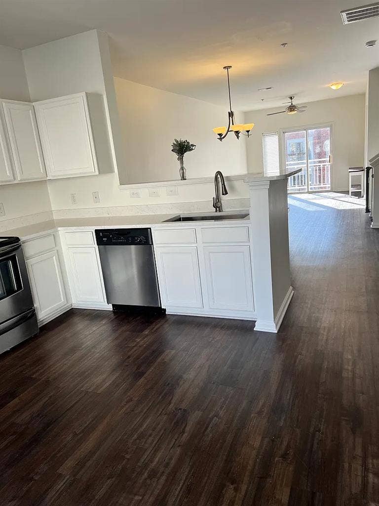 2 BR in Charlotte