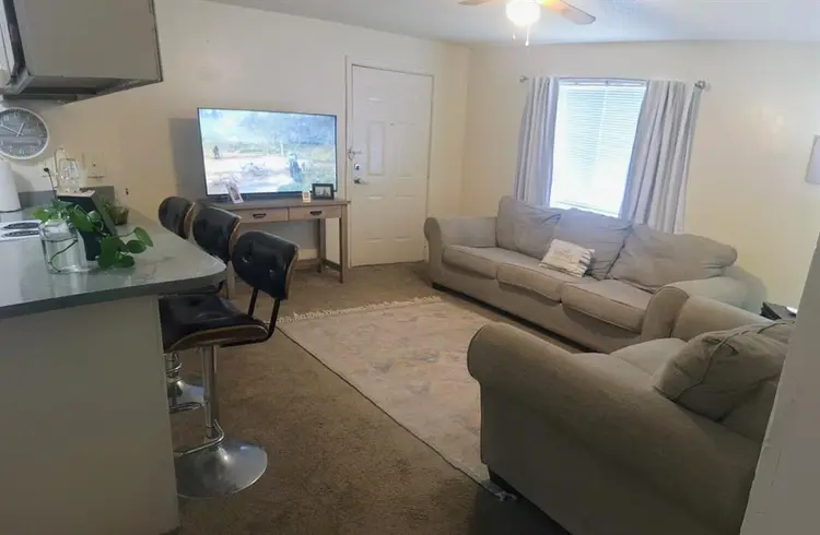 Roommate Wanted