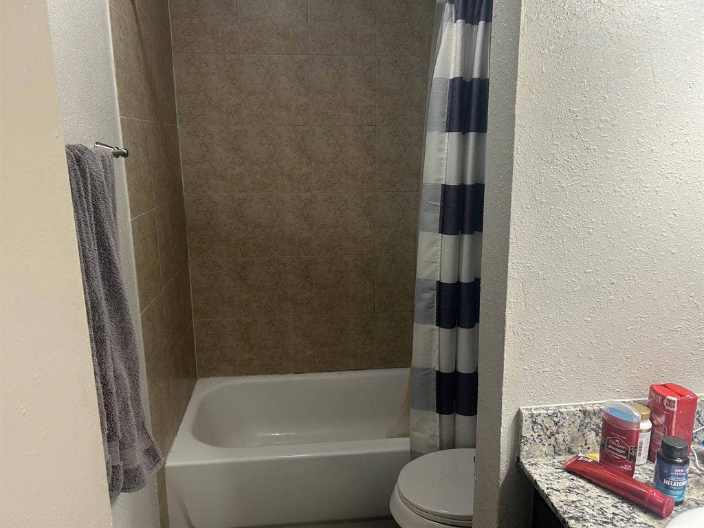 2 Bedroom Cheap & Near Campus