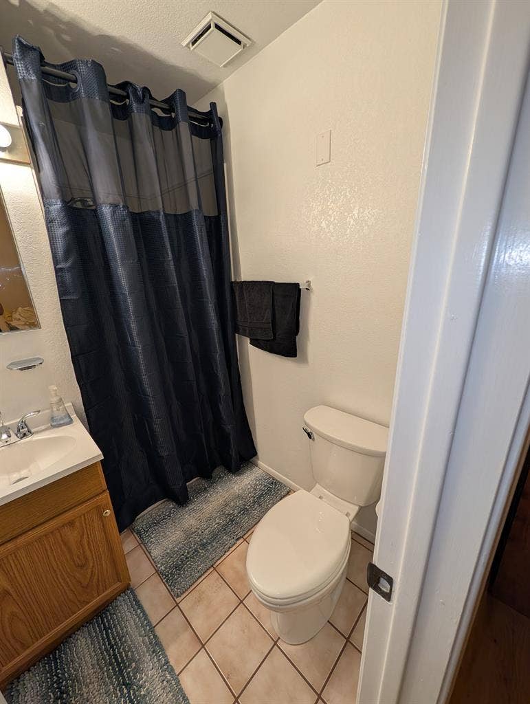 Private Room w/Private Bath