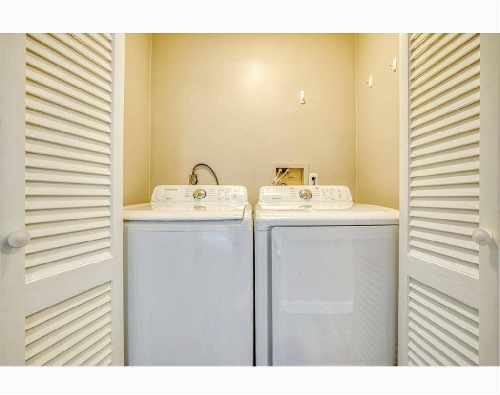 Fully furnished condo available now