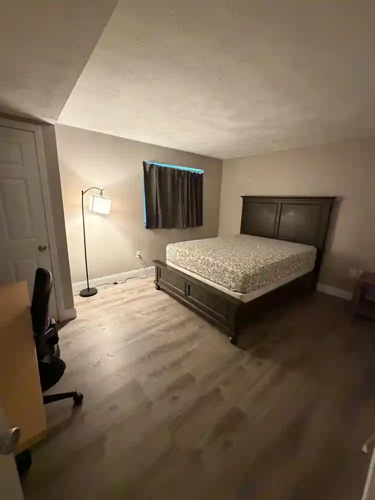 Fully furnished condo available now