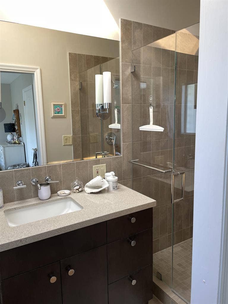 Attached Studio for Rent