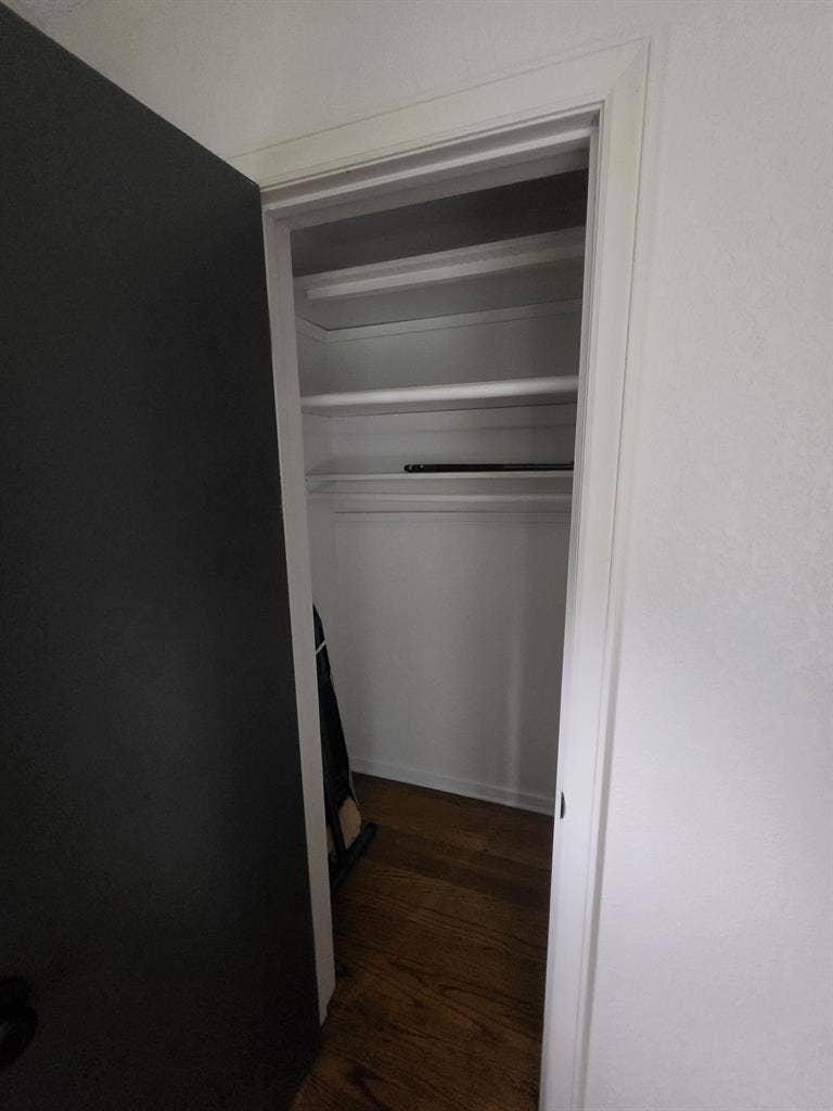 Single bedroom for rent