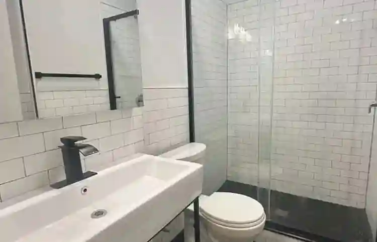 🏡 Room for Rent – Bronx, NY 10458