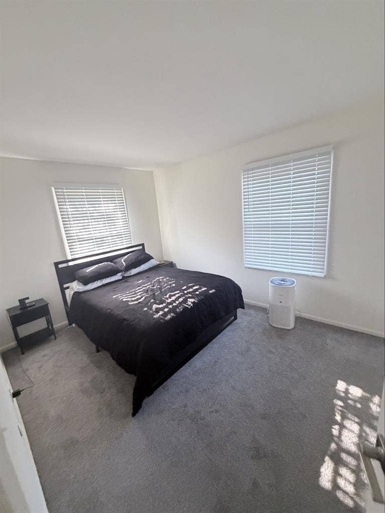 Fully Furnished 1br 1bth