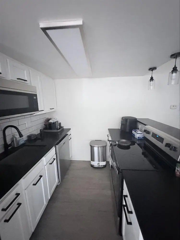 Fully Furnished 1br 1bth