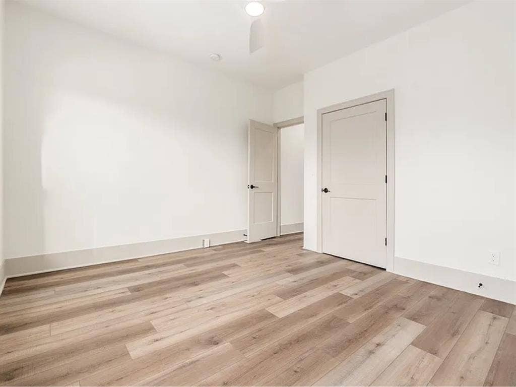 Columbus Room Available!